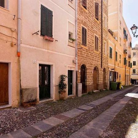 Grand Suite Gioberti Elegante Nel Cuore Di Alghero Eksteriør billede