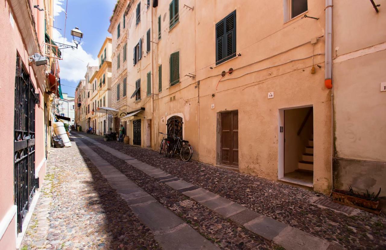 Grand Suite Gioberti Elegante Nel Cuore Di Alghero Eksteriør billede